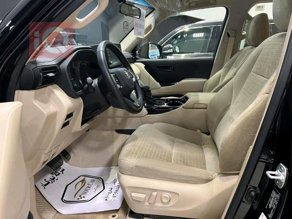 تويوتا لاندكروزر